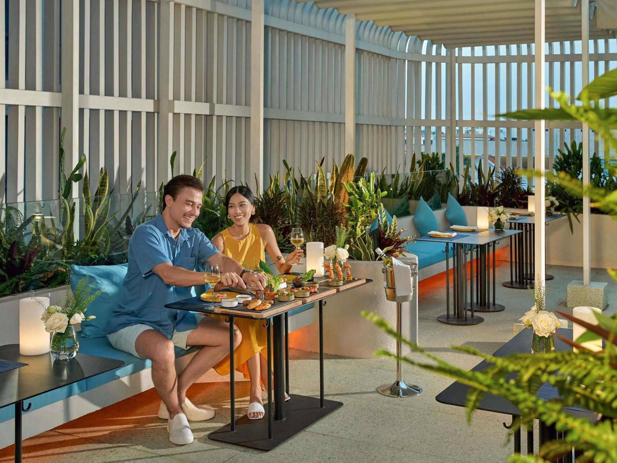 Moevenpick Hotel Hanoi Centre Exterior foto