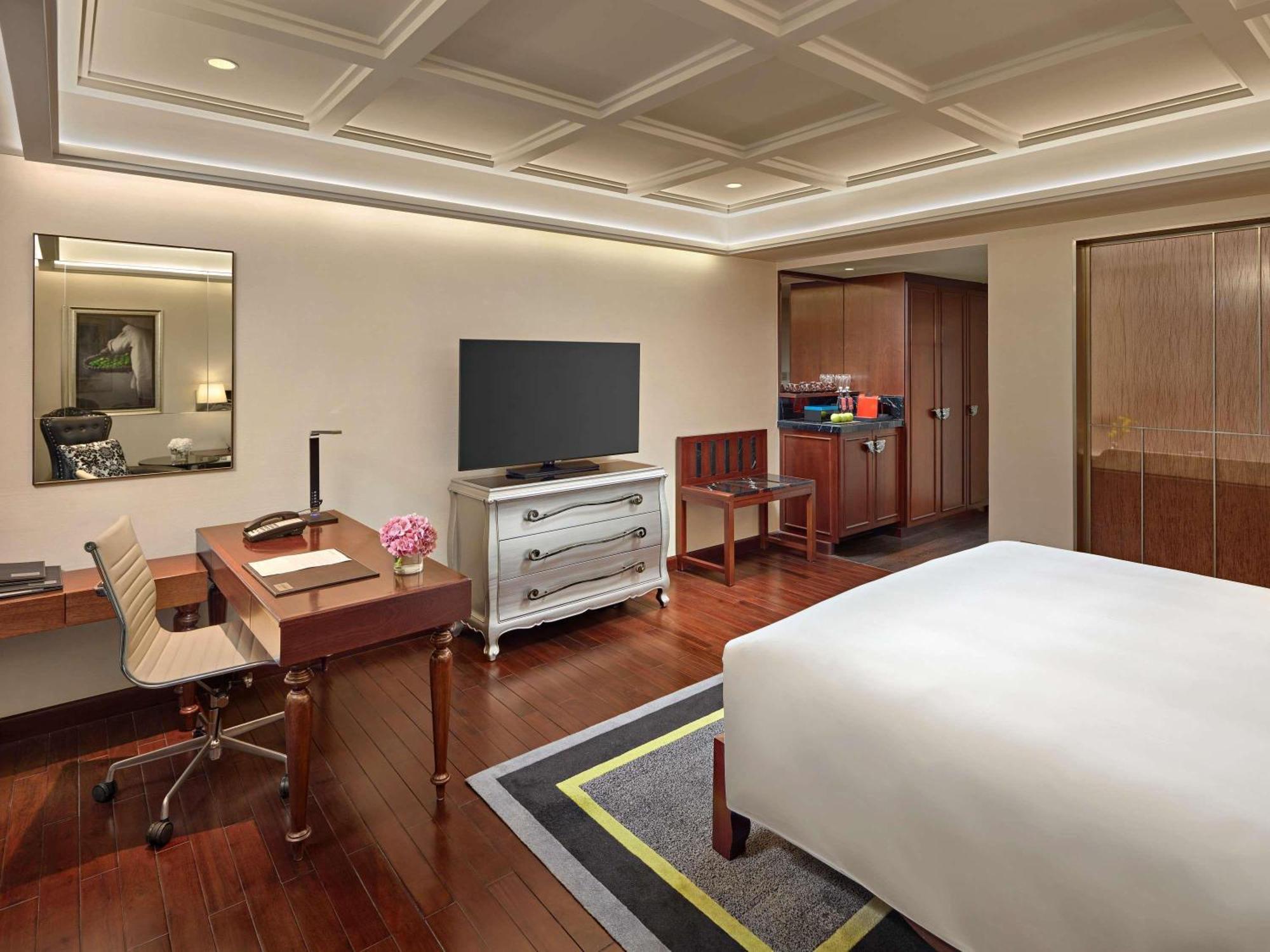 Moevenpick Hotel Hanoi Centre Exterior foto